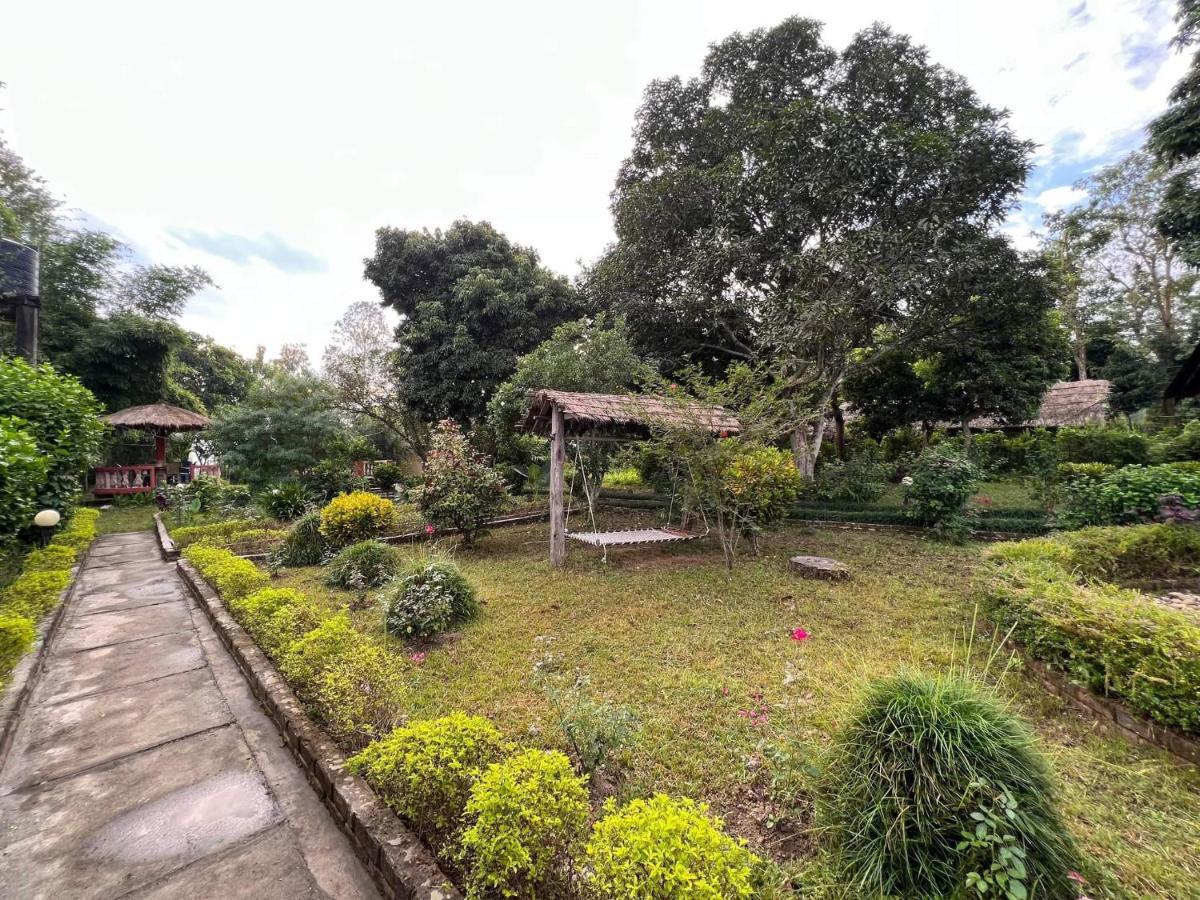 Bardia Wildlife Resort Bardiya Exteriör bild