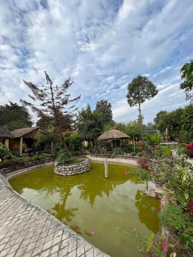 Bardia Wildlife Resort Bardiya Exteriör bild